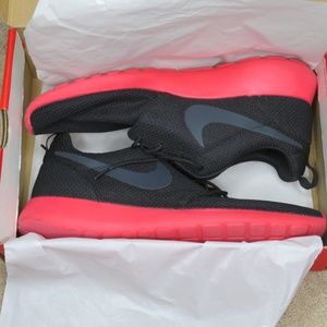Nike Rosherun - Size 12